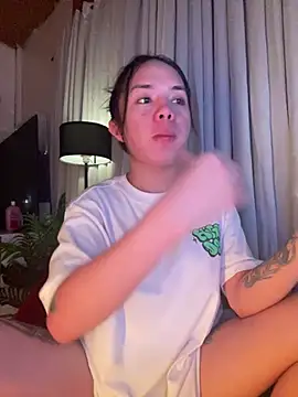 SweetCheska19 online show from 02/24/26, 07:06