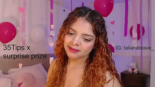 Snapshot of ValienteGirl_ chatting on 02/16/25, 12:52 ValienteGirl  online show from 02/16/25, 12:52