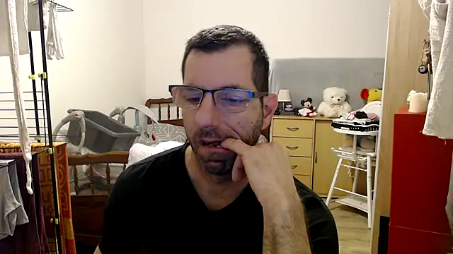 steph19x5 online show from 01/03/25, 05:50