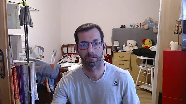 steph19x5 online show from 02/25/25, 05:04