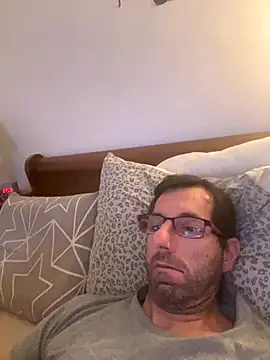 steph19x5 online show from 11/16/25, 08:58