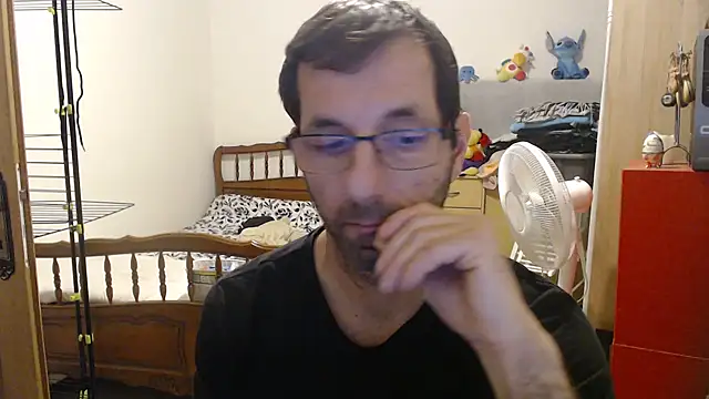 steph19x5 online show from 11/17/25, 10:21