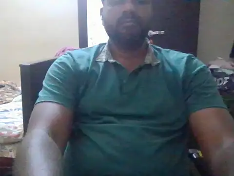 Snapshot of rajkumar147 chatting on 03/23/26, 06:45 rajkumar147 online show from 03/23/26, 06:45