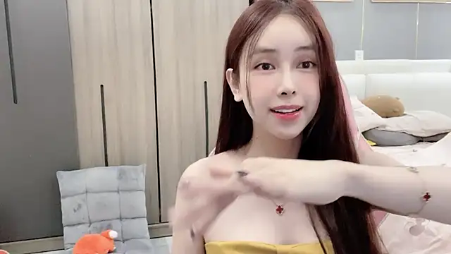 ANNA102 online show from 05/08/26, 07:46
