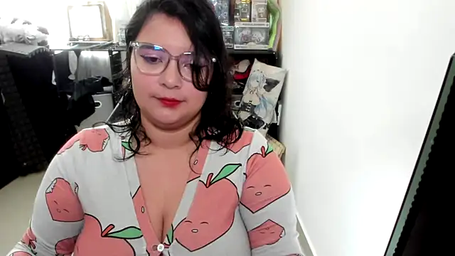 aika-dreams online show from 11/04/25, 12:59