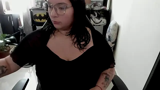 aika-dreams online show from 03/31/26, 01:55