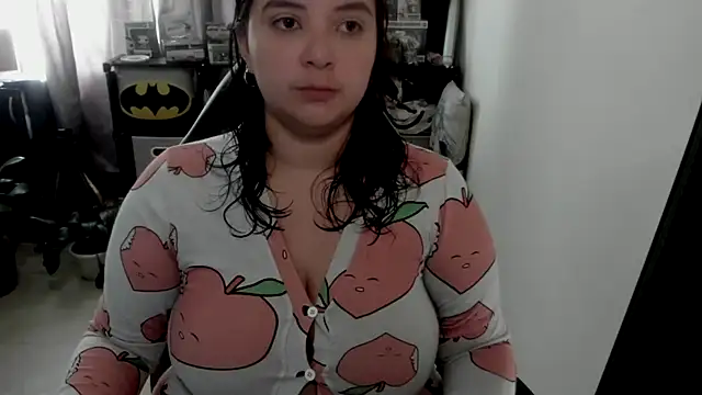 aika-dreams online show from 04/21/26, 01:50