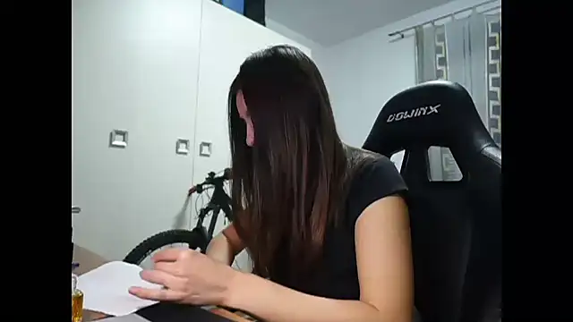 Snapshot of GodlyTheia chatting on 12/14/24, 12:12 GodlyTheia online show from 12/14/24, 12:12