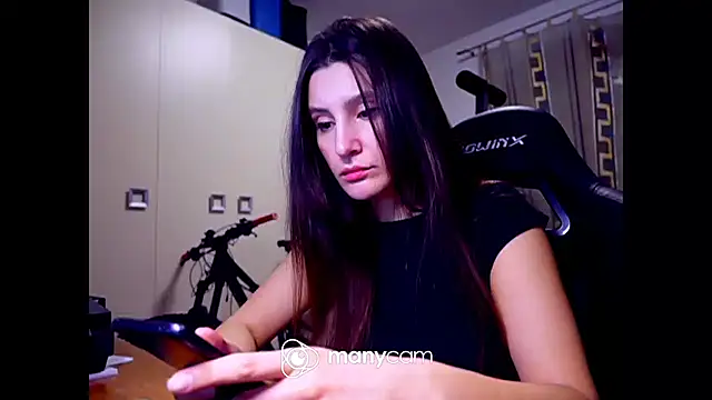 Snapshot of GodlyTheia chatting on 01/30/25, 05:49 GodlyTheia online show from 01/30/25, 05:49