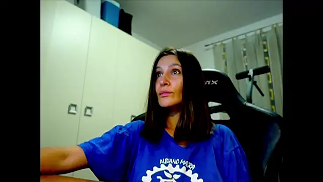 Snapshot of GodlyTheia chatting on 09/14/25, 01:43 GodlyTheia online show from 09/14/25, 01:43