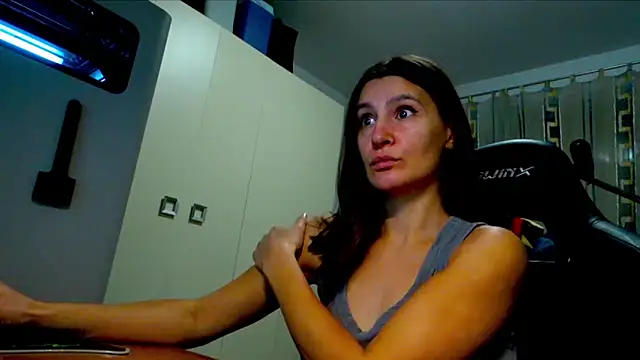 Snapshot of GodlyTheia chatting on 11/15/25, 05:09 GodlyTheia online show from 11/15/25, 05:09