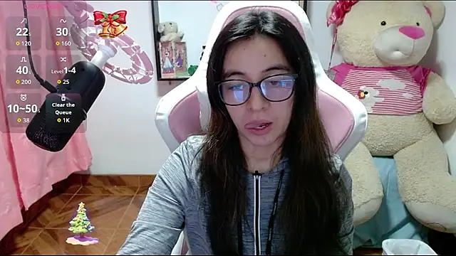 Maggie Fox3 online show from 01/12/26, 02:28