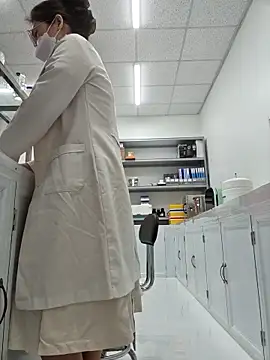 Snapshot of HinaLovely chatting on 02/23/26, 03:59 HinaLovely online show from 02/23/26, 03:59