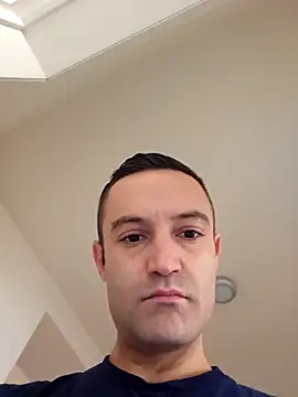 Snapshot of enricso chatting on 11/01/25, 08:38 enricso online show from 11/01/25, 08:38