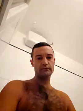 Snapshot of enricso chatting on 02/02/26, 05:11 enricso online show from 02/02/26, 05:11