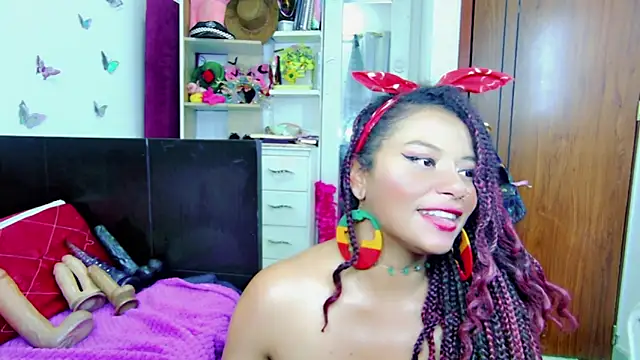 Naasha  online show from 02/16/25, 08:33