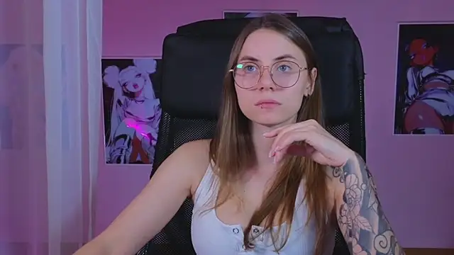  AnnaStark  online show from 03/07/25, 08:11