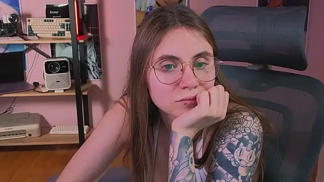  AnnaStark  online show from 03/07/26, 08:17