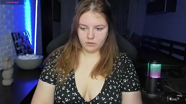Snapshot of XNirvanaX chatting on 03/02/25, 02:08 XNirvanaX online show from 03/02/25, 02:08