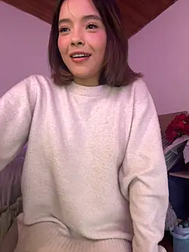 Irina Grant online show from 02/17/25, 03:25