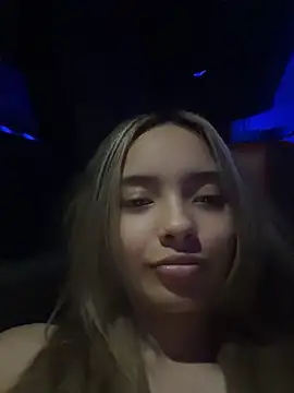 Irina Grant online show from 04/15/26, 09:48