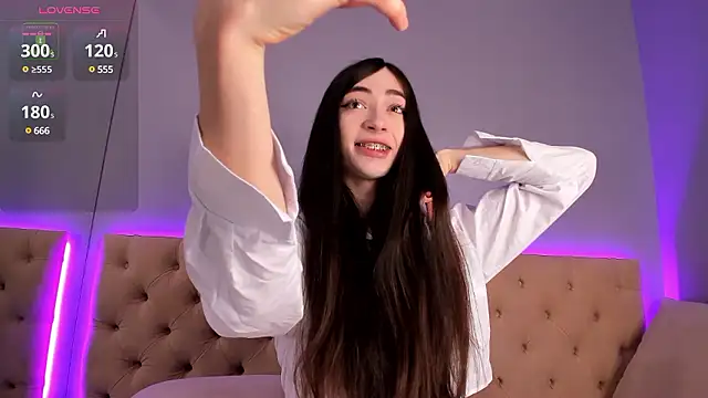 NickieRainer online show from 12/06/24, 04:36