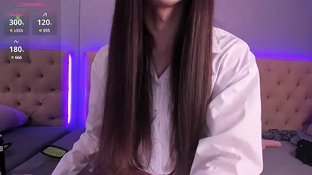 NickieRainer online show from 12/08/24, 08:41