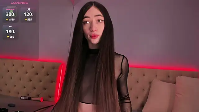 NickieRainer online show from 02/08/25, 10:50