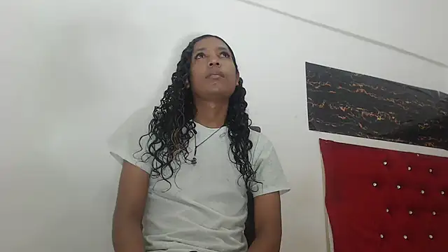 shairaStarr online show from 12/04/24, 09:29