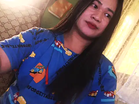 Hugeladycockmarga online show from 01/15/26, 12:26