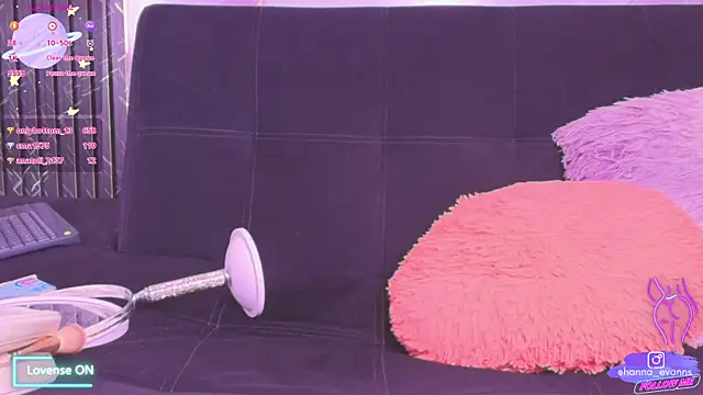 Hanna Evaanss online show from 11/12/25, 07:57