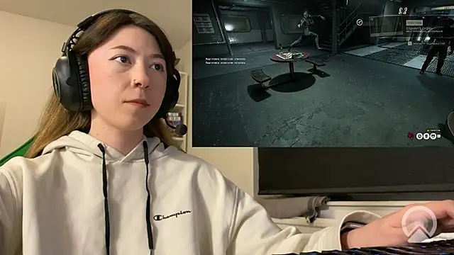 chibi moon  online show from 03/04/26, 07:53