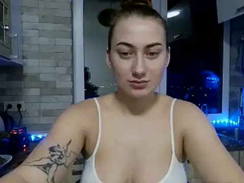 Natalia Daysie online show from 01/01/25, 08:47