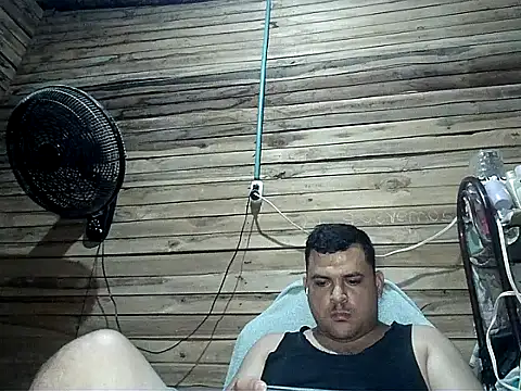 Snapshot of Arcangel_05 chatting on 07/07/26, 06:47 Arcangel 05 online show from 07/07/26, 06:47