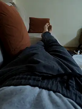 Yakisiklix32 online show from 04/23/26, 09:06