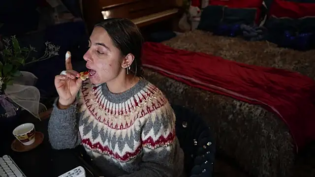 VanessaDoyle online show from 11/20/25, 05:01