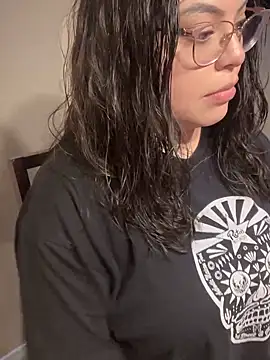 drizzypeach602 online show from 01/19/25, 03:18