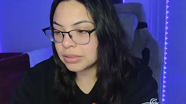 drizzypeach602 online show from 10/22/25, 07:19