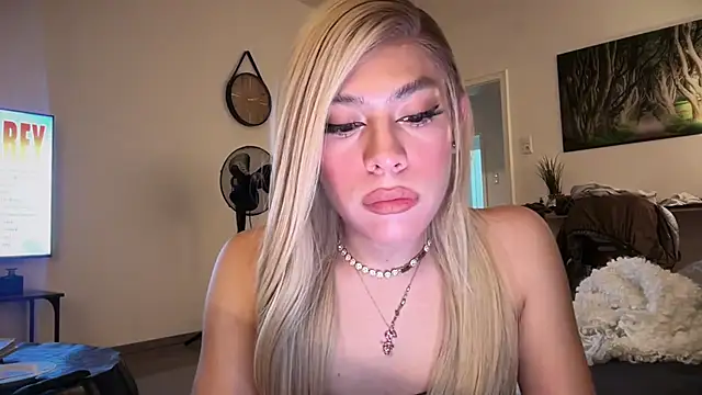 saray doll online show from 02/20/26, 07:47