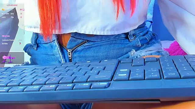 Pantyhose queen online show from 03/17/26, 12:48