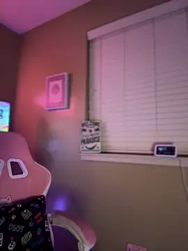 Tikalalin online show from 10/17/25, 12:41