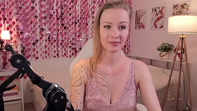 MissRightX online show from 04/25/26, 01:41