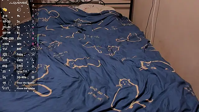 eva zero online show from 04/10/26, 03:28