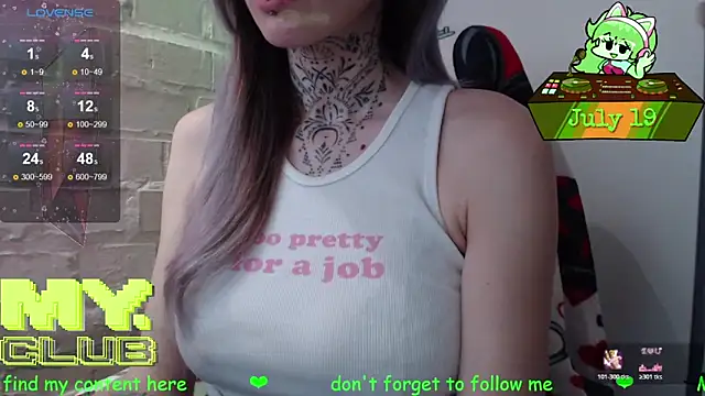 Witch Emma online show from 07/19/26, 04:11