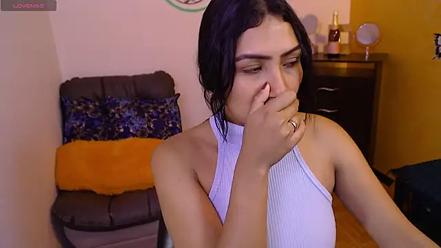 leah-666 online show from 02/11/25, 12:58
