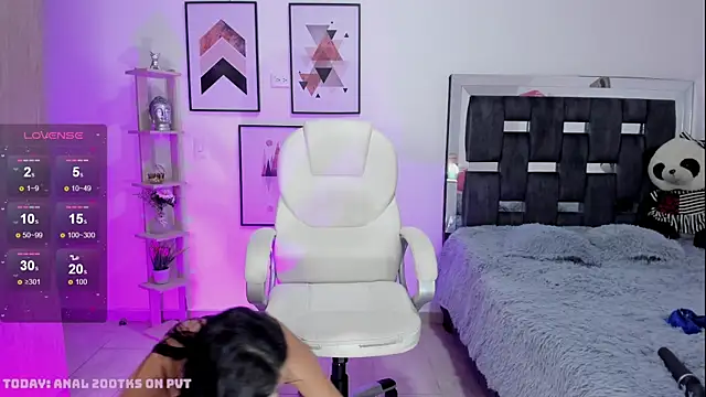 victoria castillo1 online show from 03/02/25, 01:47