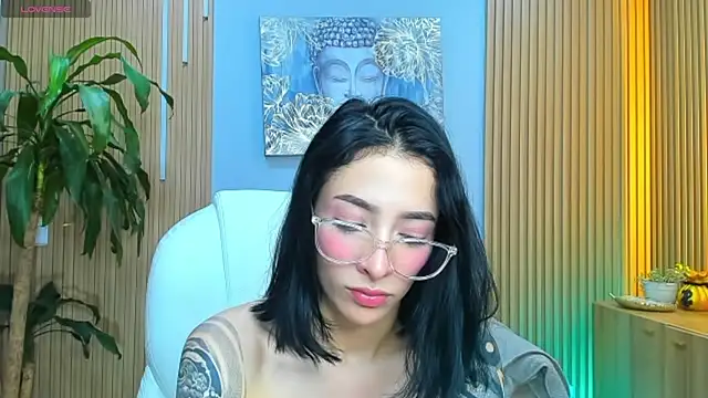 Snapshot of barbie_scoth_ chatting on 05/14/26, 09:10 barbie scoth online show from 05/14/26, 09:10
