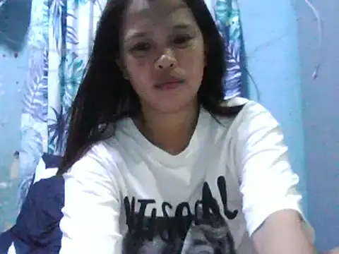 Snapshot of Silly_Girl21 chatting on 05/29/26, 03:10 Silly Girl21 online show from 05/29/26, 03:10