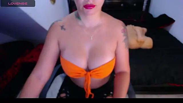 sara  stone1 online show from 12/20/24, 09:00