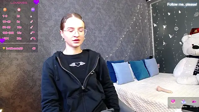 KateJonson online show from 01/18/26, 10:19